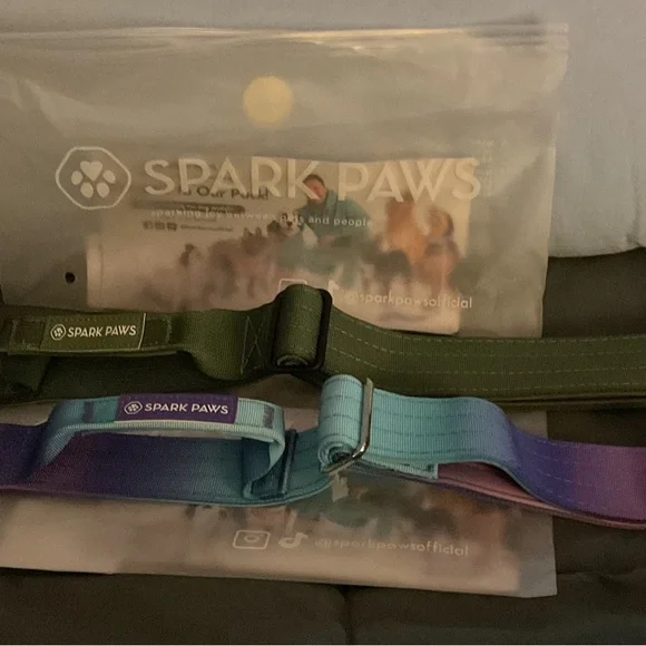 Spark Paws Tactical Dog Collar Green(medium)…only green is left - Picture 9 of 10